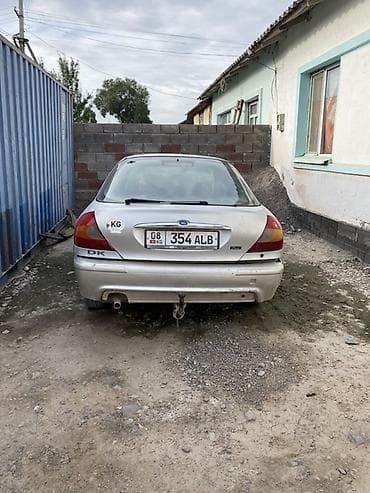Ford Mondeo: 1997 г., 1.8 л, Механика, Бензин, Седан