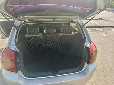 Toyota: Toyota Corolla: 2003 г., 1.4 л, Механика, Бензин, Хэтчбэк — 6