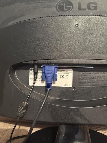 манетор: Монитор, LG, LED, 18" - 19" — 2