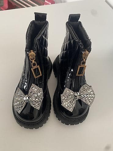 Новый демисезоный 24 размер