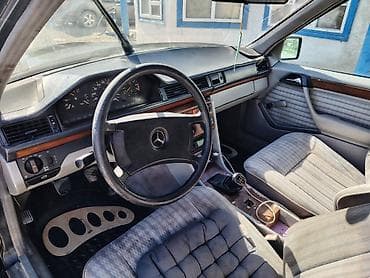 мерседес бенз с: Mercedes-Benz W124: 1991 г., 2.3 л, Механика, Бензин, Седан — 4