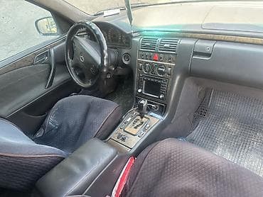 mb 220: Mercedes-Benz E-Class: 2000 г., 3.2 л, Автомат, Дизель, Седан — 5