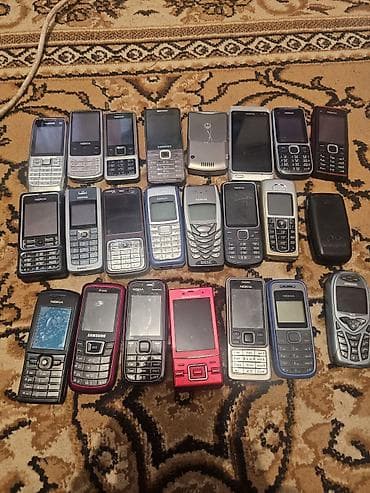 pro 11: Коллекция кнопочных телефонов (около 24 шт.) — классические модели — 2