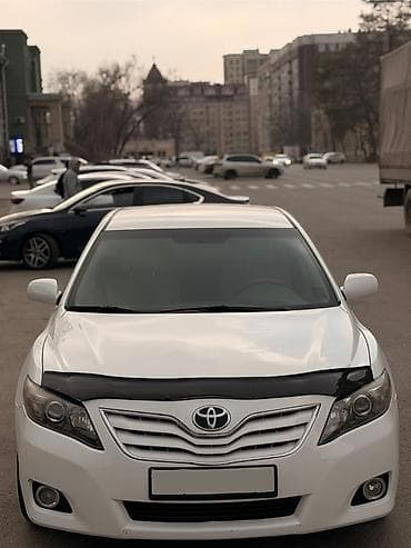 Toyota Camry: 2010 г., 2.5 л, Автомат, Бензин, Седан