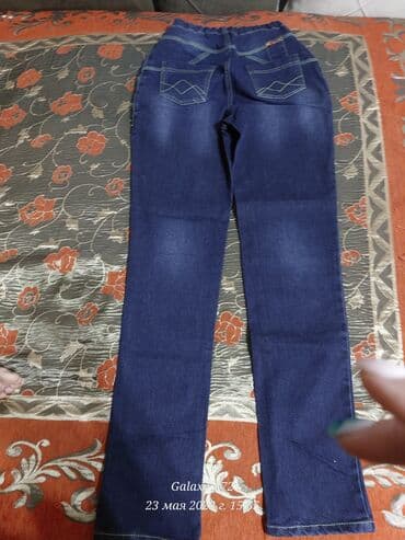 джинсы на девочку: Джинсы, Прямые, L — 2