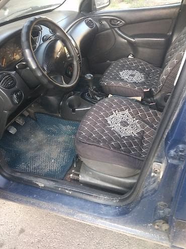 богаж фит: Ford Focus: 2001 г., 1.8 л, Механика, Газ, Универсал — 4