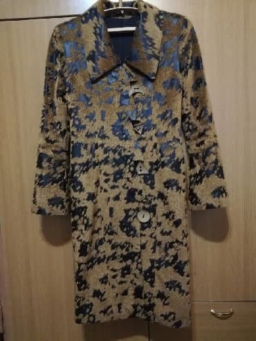 шанель шанс фреш: Продаю б/у эксклюзивный женский сюртук. Размер 44-46. Состояние — 1