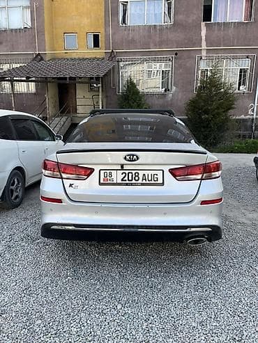 bmw 5: Kia K5: 2018 г., Автомат, Газ, Седан — 5