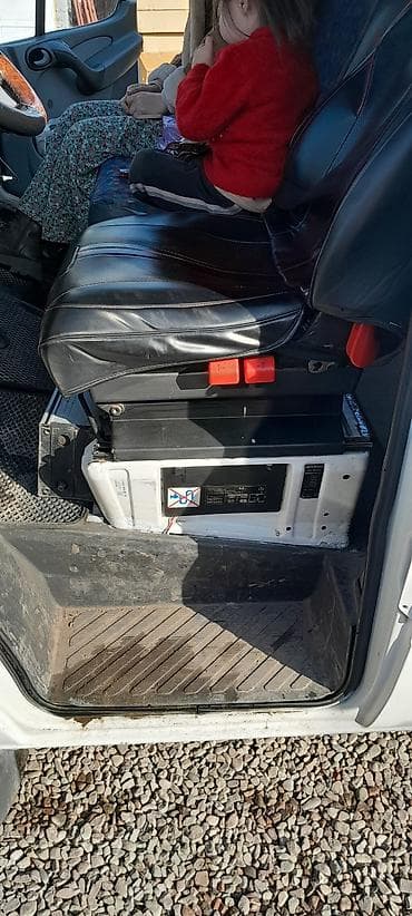 тормозные диск спринтер: Mercedes-Benz Спринтер: 2005 г., 2.2 л, Механика, Дизель, Фургон — 3