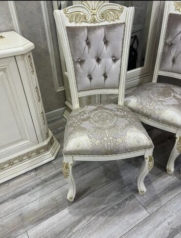 пуфик для прихожей: Стул для зала, Б/у, Дерево — 1