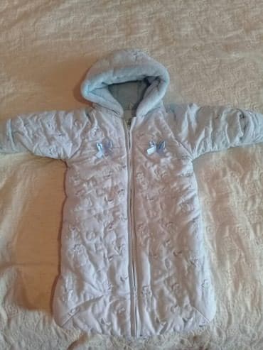 флисовые конверты для новорожденных: Продаю комбенизон-конверт,в хорошем сост.,очень удобный для маленьких — 1