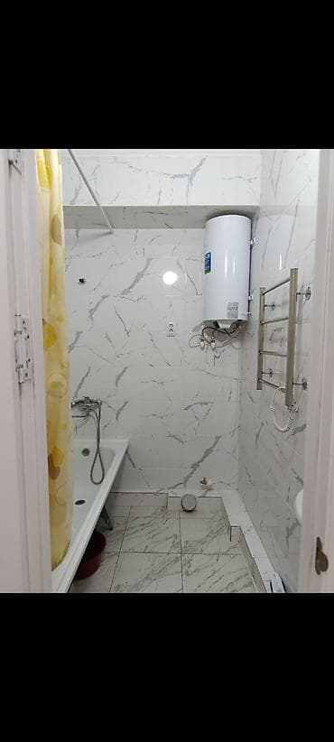 Батирлер: 3 бөлмө, Менчик ээси, Чогуу жашоосу жок, Толугу менен эмереги бар — 4