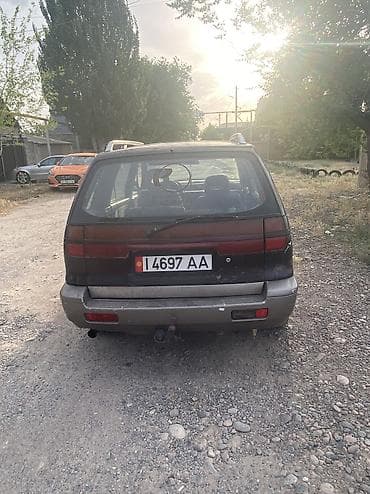 маяк м17: Mitsubishi Space Wagon: 1993 г., 2 л, Механика, Бензин — 2