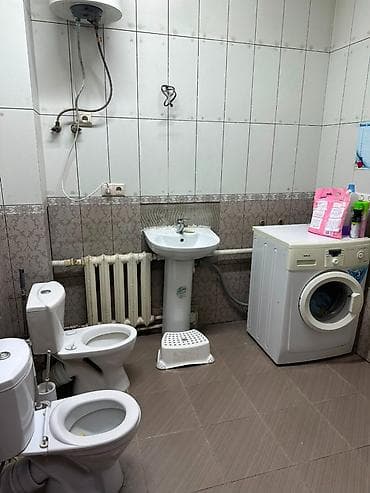 Үйлөр: Продается дом в Кызыл Аскере, 200 м² на участке 5 соток. 2 этажа — 4