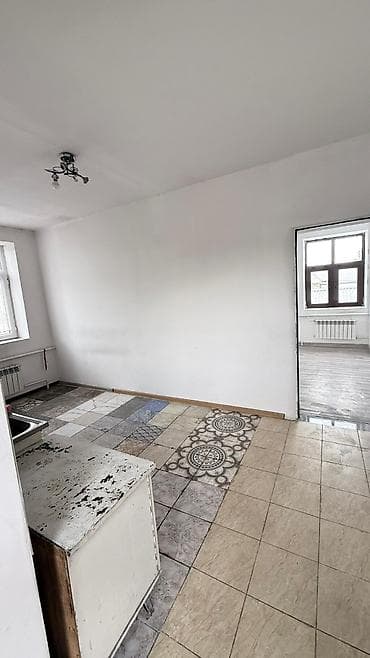 кирпичный дом: 40 м², С мебелью — 2