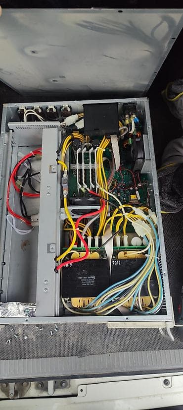 Серверы: Продаю б\у Сервера HP ProLiant DL380 G5 4 шт по 8000 сом UPS APC - 1 — 4