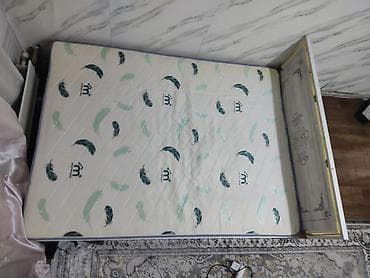 Кухонные принадлежности: Двухспальная кровать с ортопедическим матрасом. Характеристики: - — 2