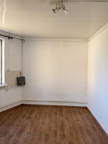 комната ижара: Сдаётся компактное помещение студийного типа. Мкр Учкун 2 этаж 1 — 1