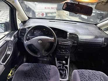 открыть ключ: Opel Zafira: 2002 г., 1.8 л, Механика, Бензин, Минивэн — 3