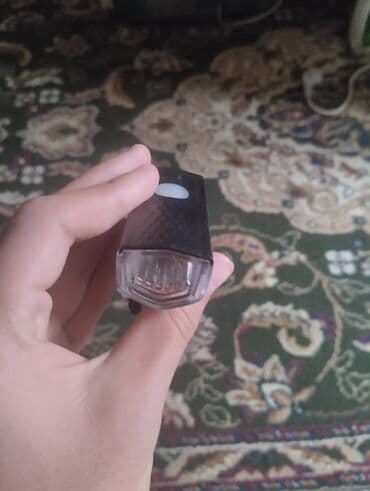 держатель телефона на велосипед: Зарядка держится очень долго, есть 3 типа освещение подайдет под — 1