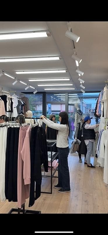 лавка: Продается готовый бизнес — бутик женской одежды 🤍 Полностью — 7