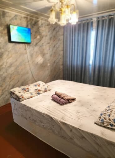 дом или квартира в бишкеке в аренду: 3 комнаты, Душевая кабина, Постельное белье, Кондиционер — 1