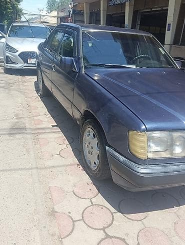 1990: Mercedes-Benz W124: 1990 г., Автомат, Седан — 6