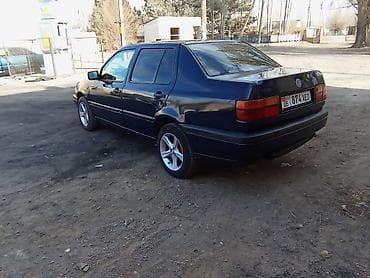 devo damaz: Volkswagen Vento: 1992 г., 1.8 л, Механика, Бензин, Седан — 5