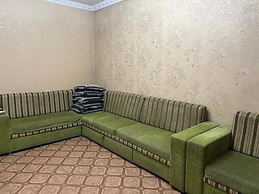 small table: Угловой модульный диван большой вместимости Угловой диван в хорошем — 1