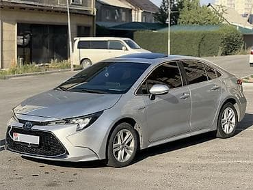 обмен на 4раннер: Toyota Corolla: 2020 г., 1.8 л, Вариатор, Гибрид, Седан — 2