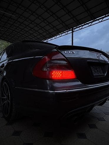 Продажа авто: Mercedes-Benz E-класс AMG: 2003 г., 5 л, Автомат, Бензин, Седан — 5