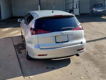 срочно продам авто в связи с переездом: Toyota Caldina: 2004 г., 2 л, Автомат, Бензиновая, Универсал — 2