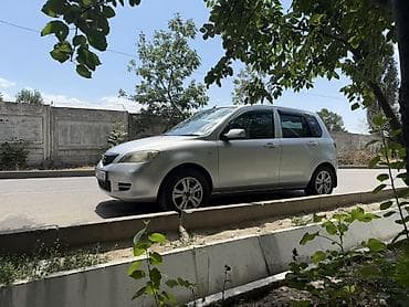 Mazda Demio: 2002 г., 1.3 л, Автомат, Бензин, Хетчбек — 2
