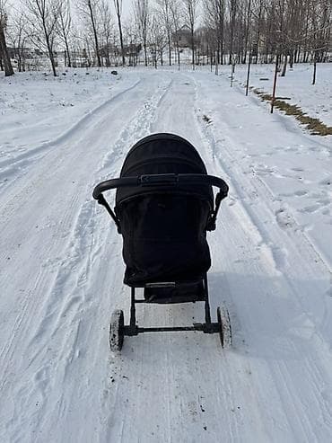 Коляска, цвет - Черный