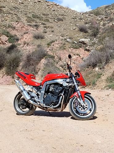 Мотоциклы: Suzuki GsxR 750 переделан в street fighter,в хорошем — 2