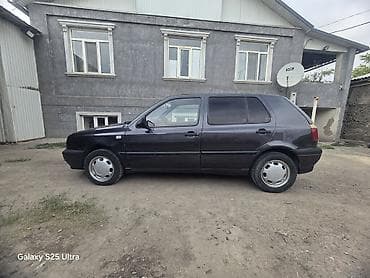 Унаа сатуу: Volkswagen Golf: 1992 г., 1.8 л, Кол менен иштөөчү, Бензин, Хетчбек — 5