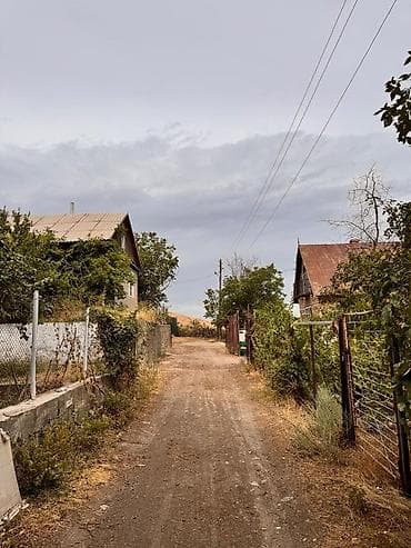 бишкек прадажа дом: 5 соток, Курулуш, Кызыл китеп — 1