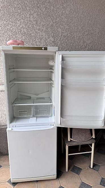 холодилник индезит: Холодильник Indesit, Б/у, Двухкамерный, 60 * 160 * — 3