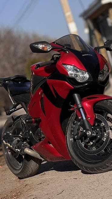 тормозной супорт: Honda CBR1000RR Fireblade — спортивный мотоцикл литрового класса — 3