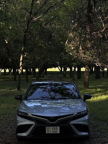 салазка на бампер: Toyota Camry: 2021 г., 2.5 л, Автомат, Бензин, Седан — 3