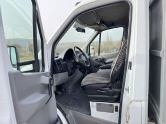 срочно продаю в связи с переездом: Легкий грузовик, Mercedes-Benz, Стандарт, 3 т, Б/у — 13