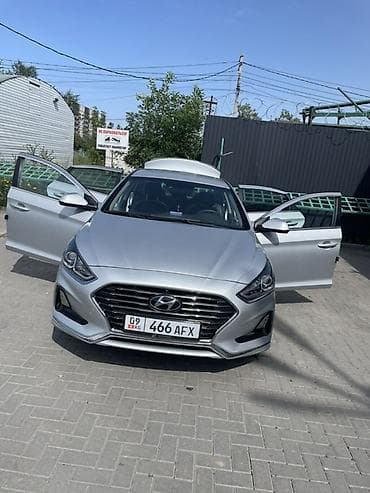 Hyundai Sonata: 2018 г., 2 л, Автомат, Газ, Седан