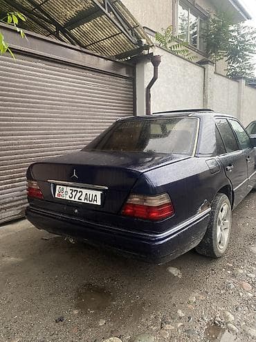 мерседес бенс а: Mercedes-Benz W124: 1994 г., 2 л, Механика, Бензин, Седан — 4