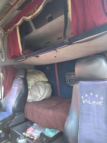 bid e5: Тягач, Volvo, Тентованный — 4