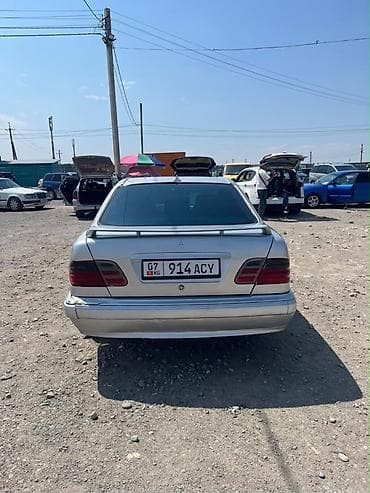 Mercedes-Benz E-Class: 2000 г., 2 л, Автомат, Седан — 2