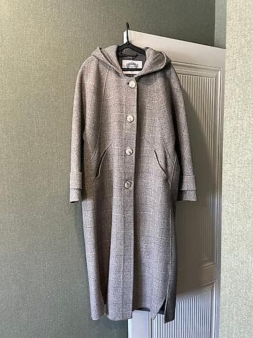Прокат одежды: Пальто на осень-весну р.48-50 Италия, шерсть и ангора, фирма Diego M — 1