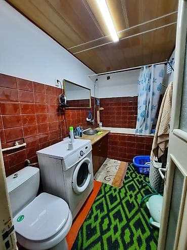 гараж продажа: Продаю дом! 3 спальни 1 зал, коридор санузел совмещённый с ванной — 8