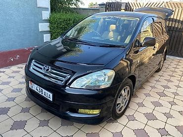 салон гольф 4: Toyota Ipsum: 2003 г., 2.4 л, Автомат, Бензин, Минивэн — 3