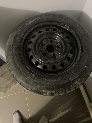 шины на ниву r15: Колеса в сборе 195 / 65 / R 15, Зима, Б/у, Комплект, Легковые, Железные, отверстий - 5 — 5
