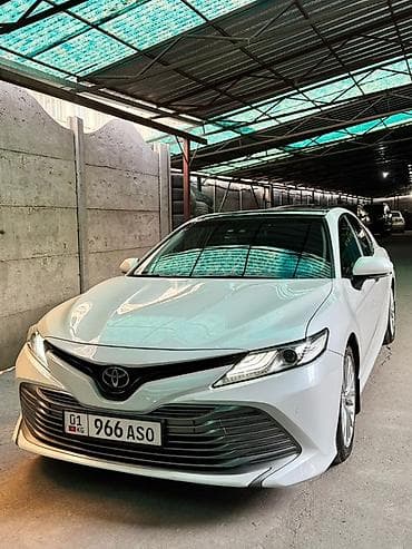 prius plus: Toyota Camry: 2017 г., 2.5 л, Автомат, Бензин, Седан — 4